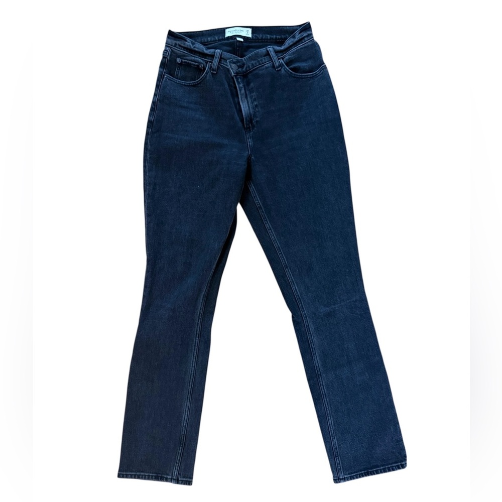 Abercrombie & Fitch Curve Love The 90s Slim Straight Ultra High Rise Black Wash